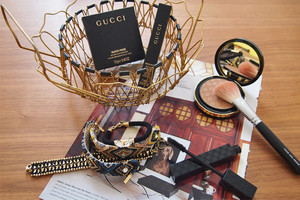 Neu online bestellen, Die neue Make-Up und Kosmetik Linie von Gucci im Test