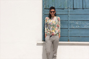 Sommer Styling - Baumwollpullover mit Zitronen Print von mint&berry, outfit, blogger styling, sommertrend, trendfarbe gelb 