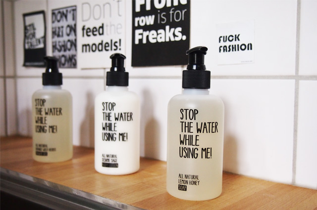 Pflegeprodukte von Stop Water While Using Me - Seife, Duschgel, Shampoo online bestellen 